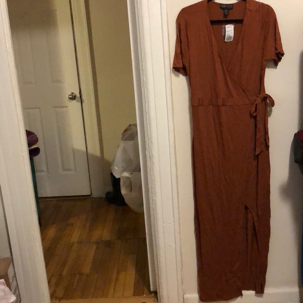 NEVER WORN Dress